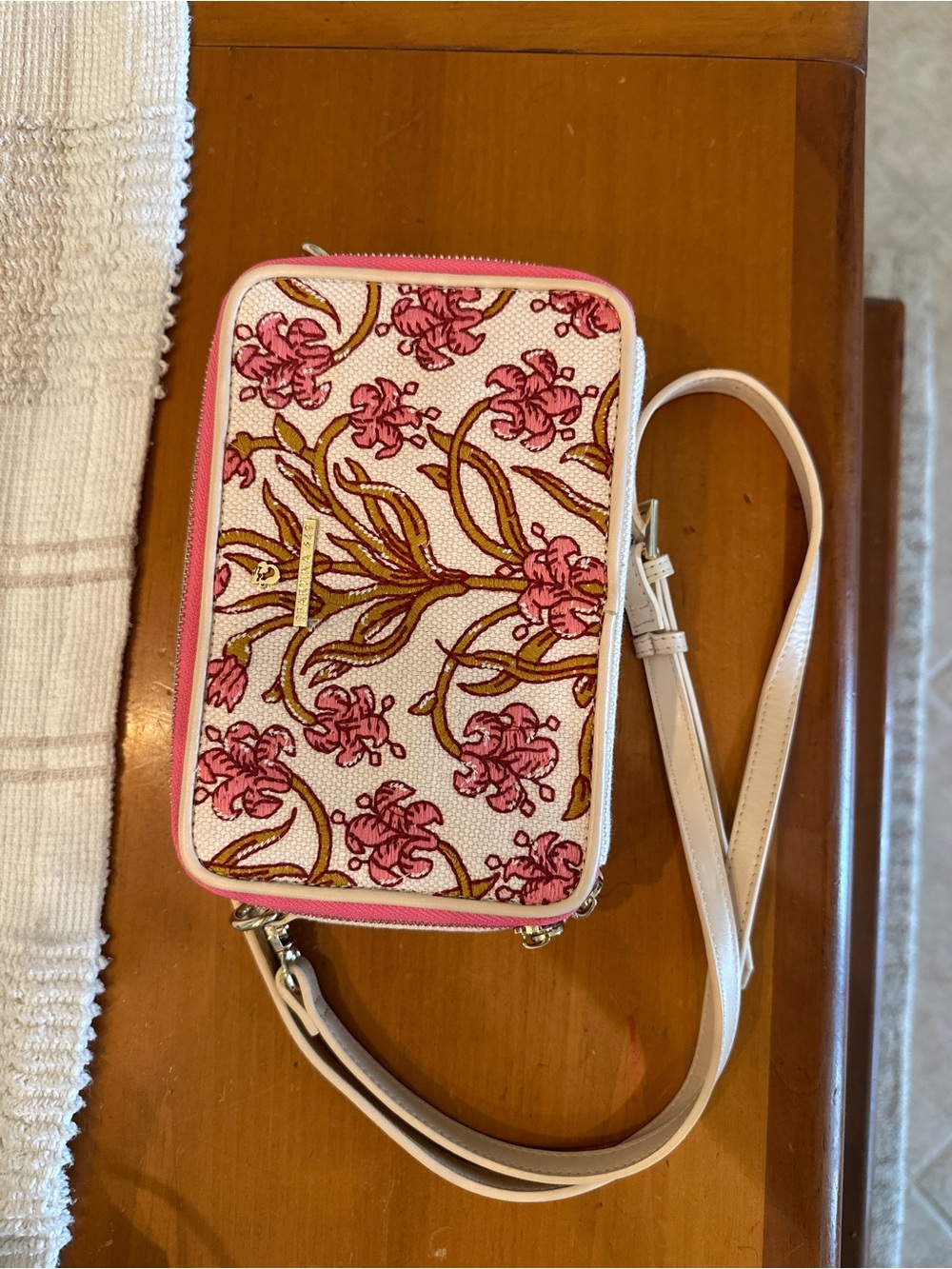 Spartina 449 Pink and Cream Floral Crossbody